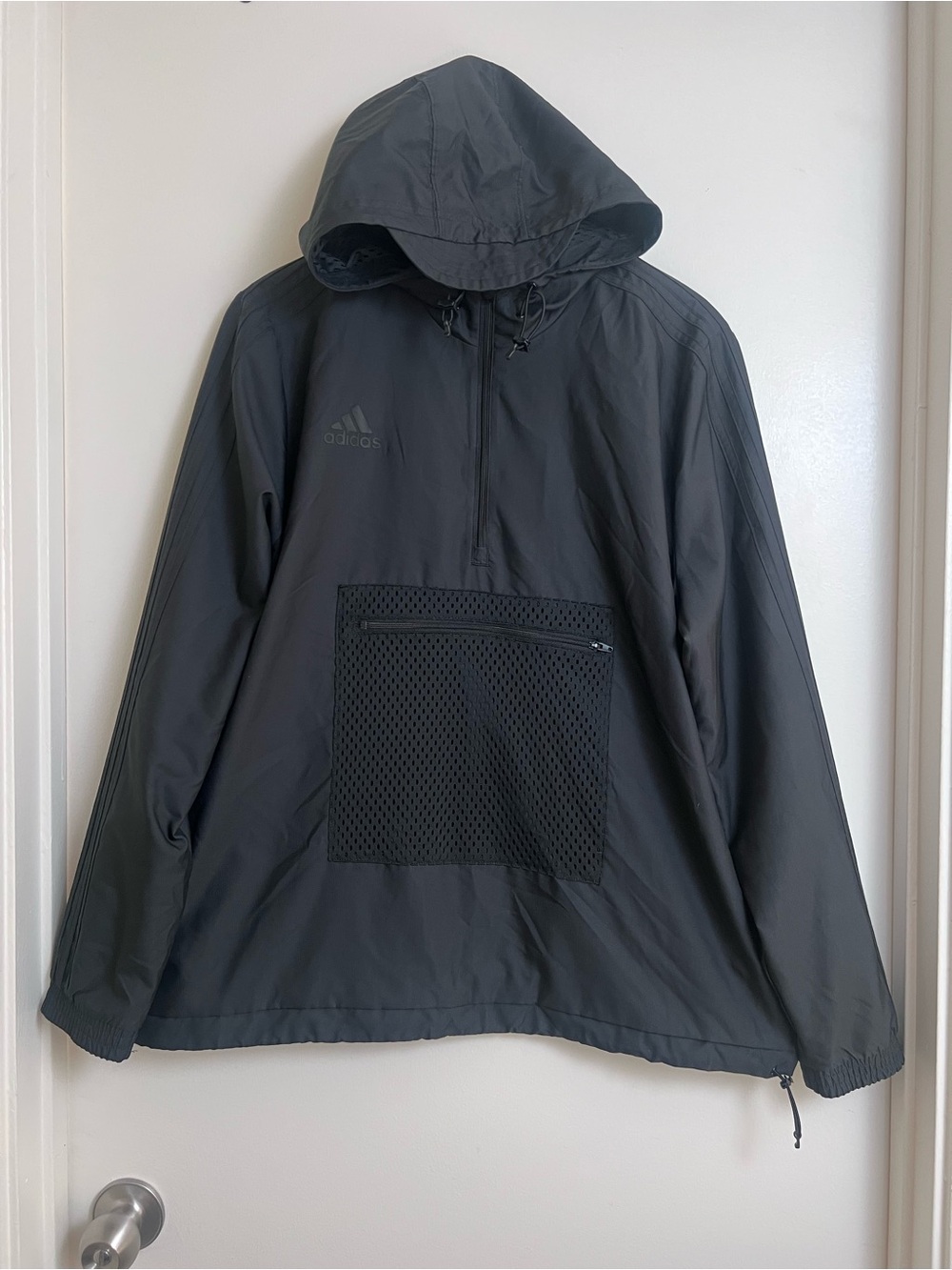 Adidas Women's XL Black Hooded Anorak Half Zip Windbreaker Mesh Pocket